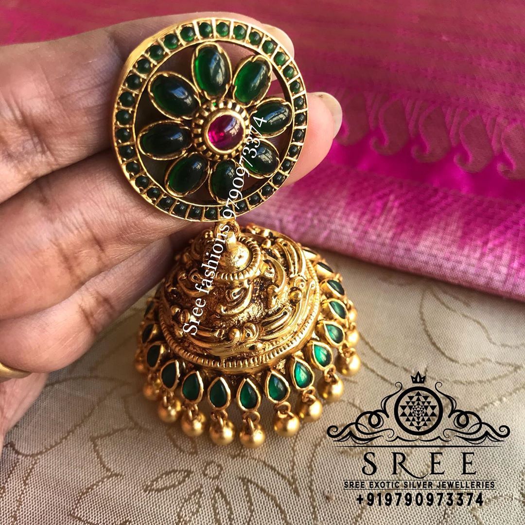 antique-jhumka-earrings-4