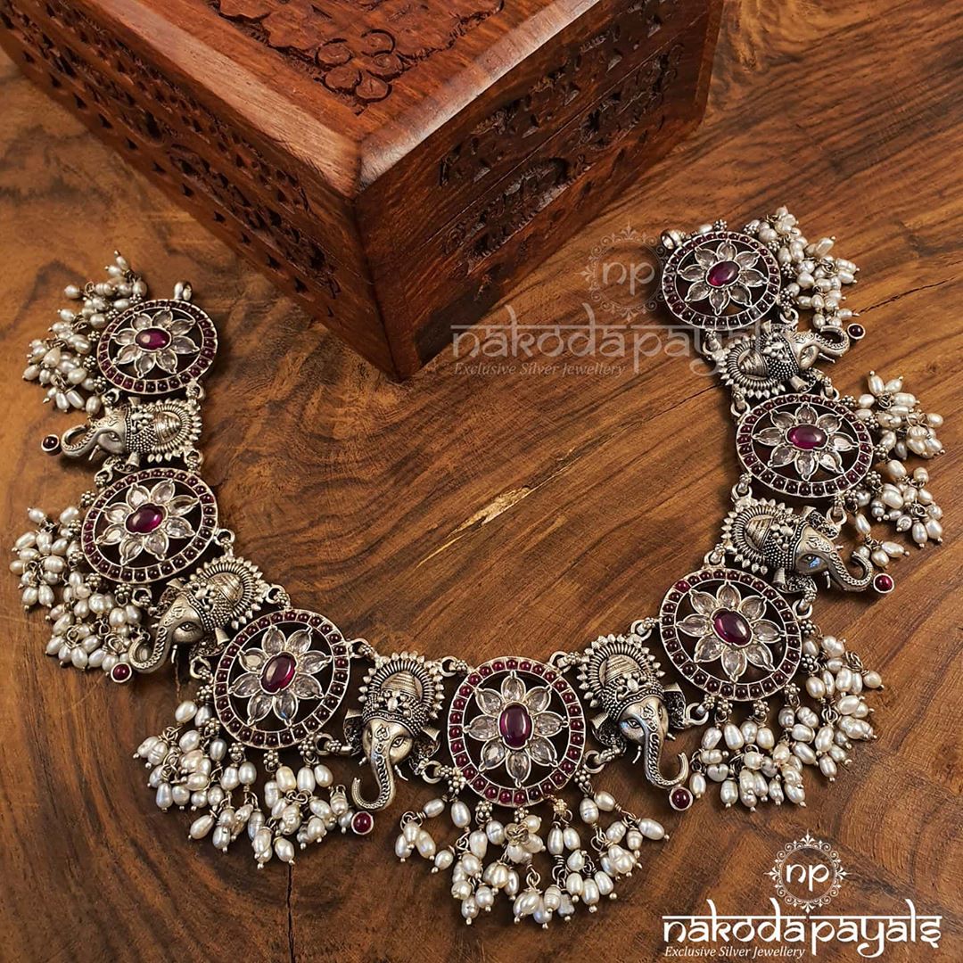 silver-choker-necklace-designs-8