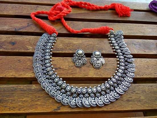 silver-necklace-designs-13