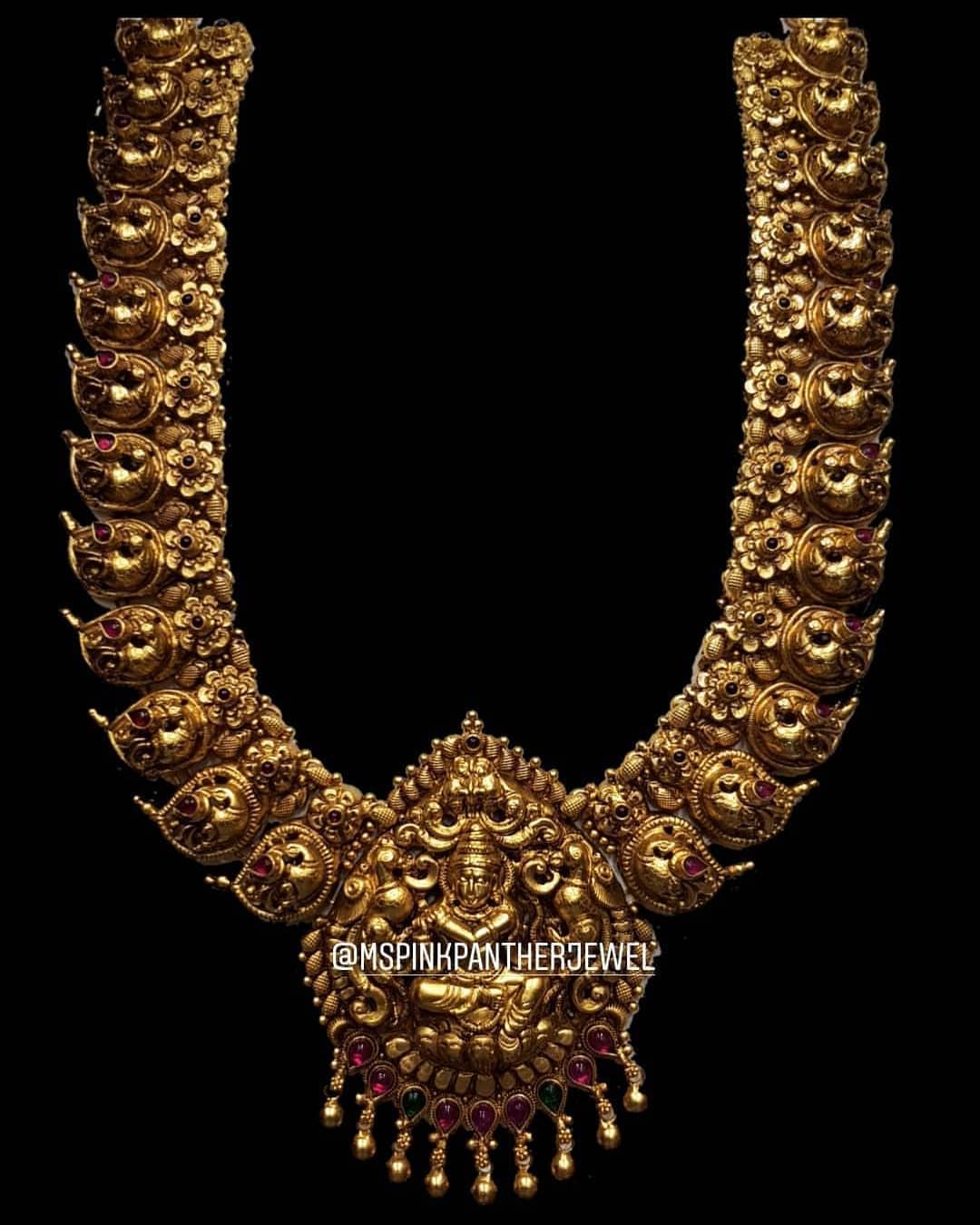 south-india-temple-necklace-designs-16