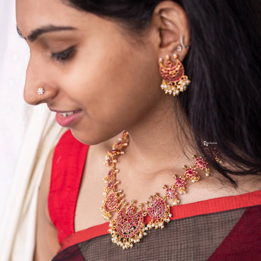 south-indian-necklace-designs-13