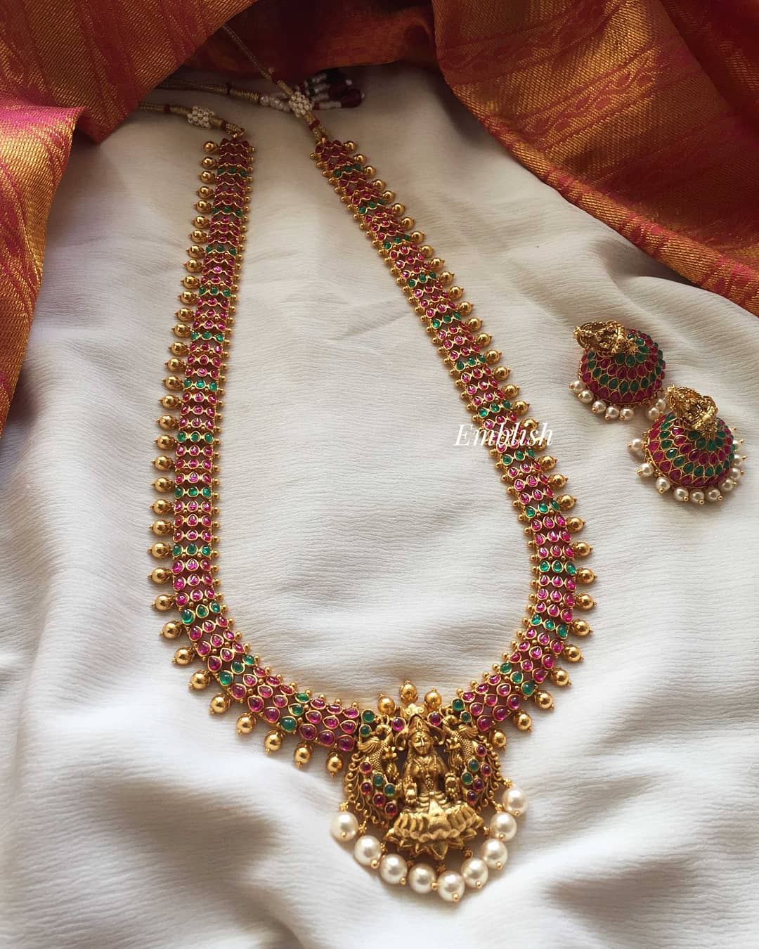temple-necklace-designs-10