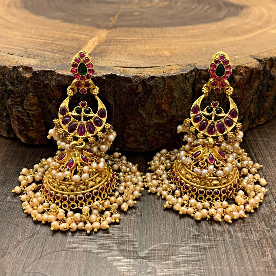 Antique earrings outlet designs