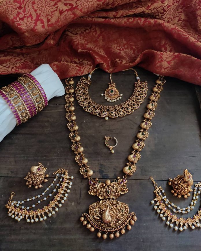 This Brand Has The Best Collection of Antique South Indian Necklace ...