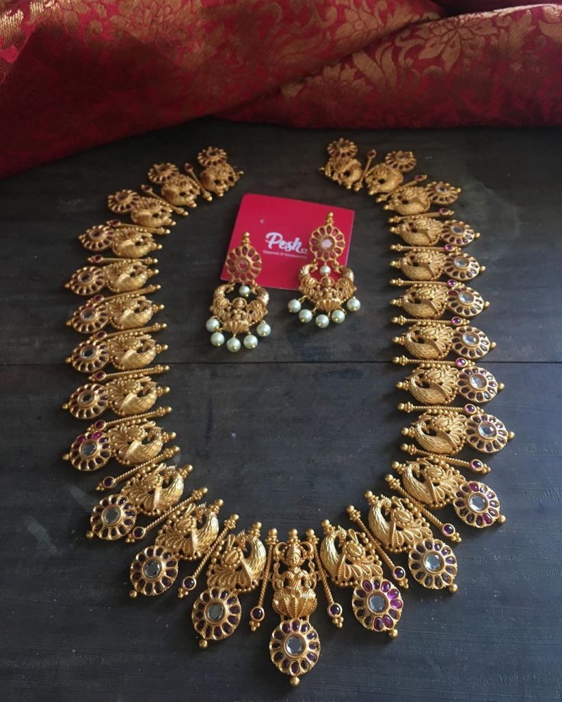 antique-southindian-necklace-designs