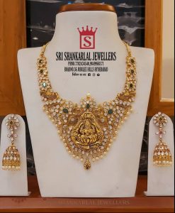 Find Pretty Bridal Antique Jewellery Collections Here! • South India Jewels
