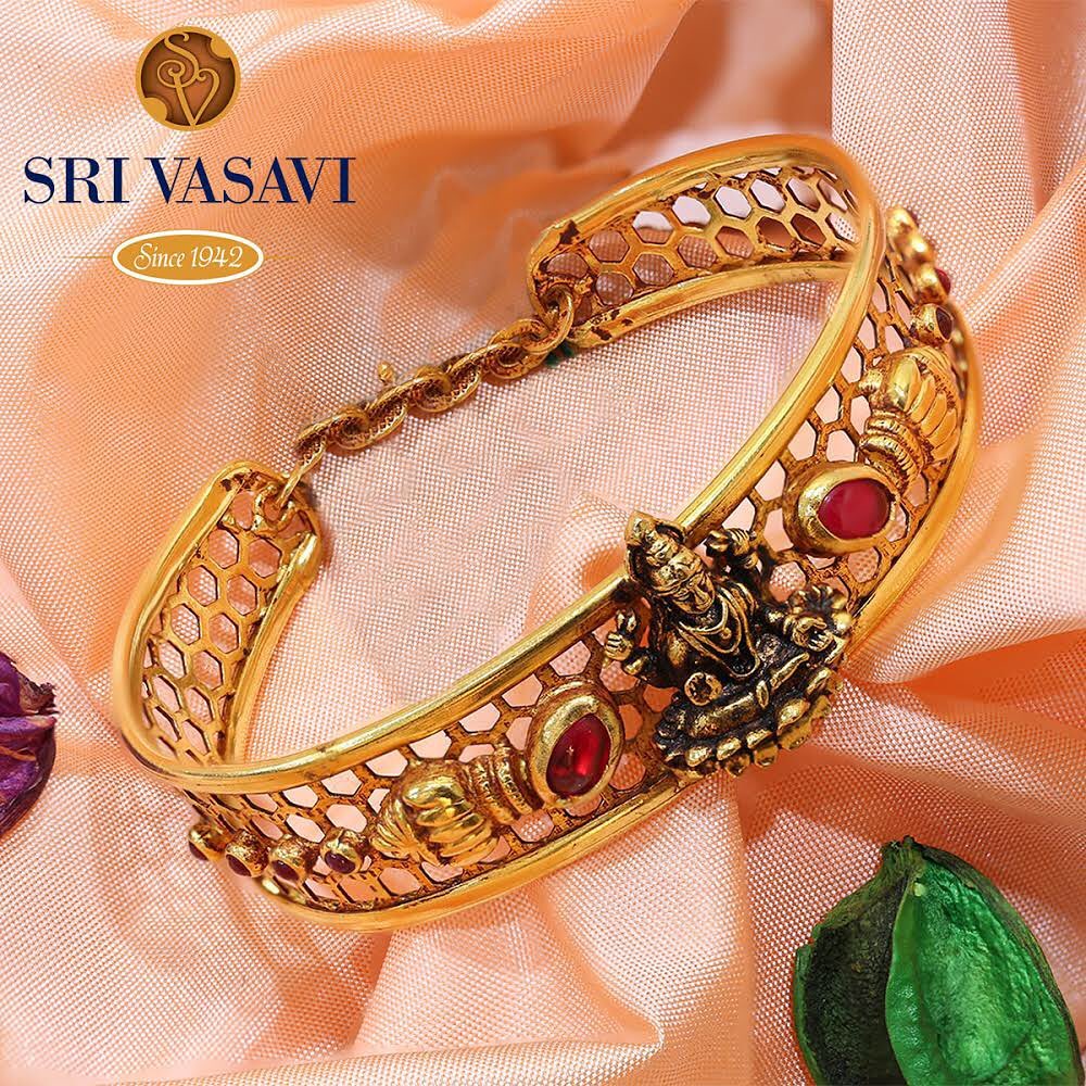 gold-antique-bangles-designs-14