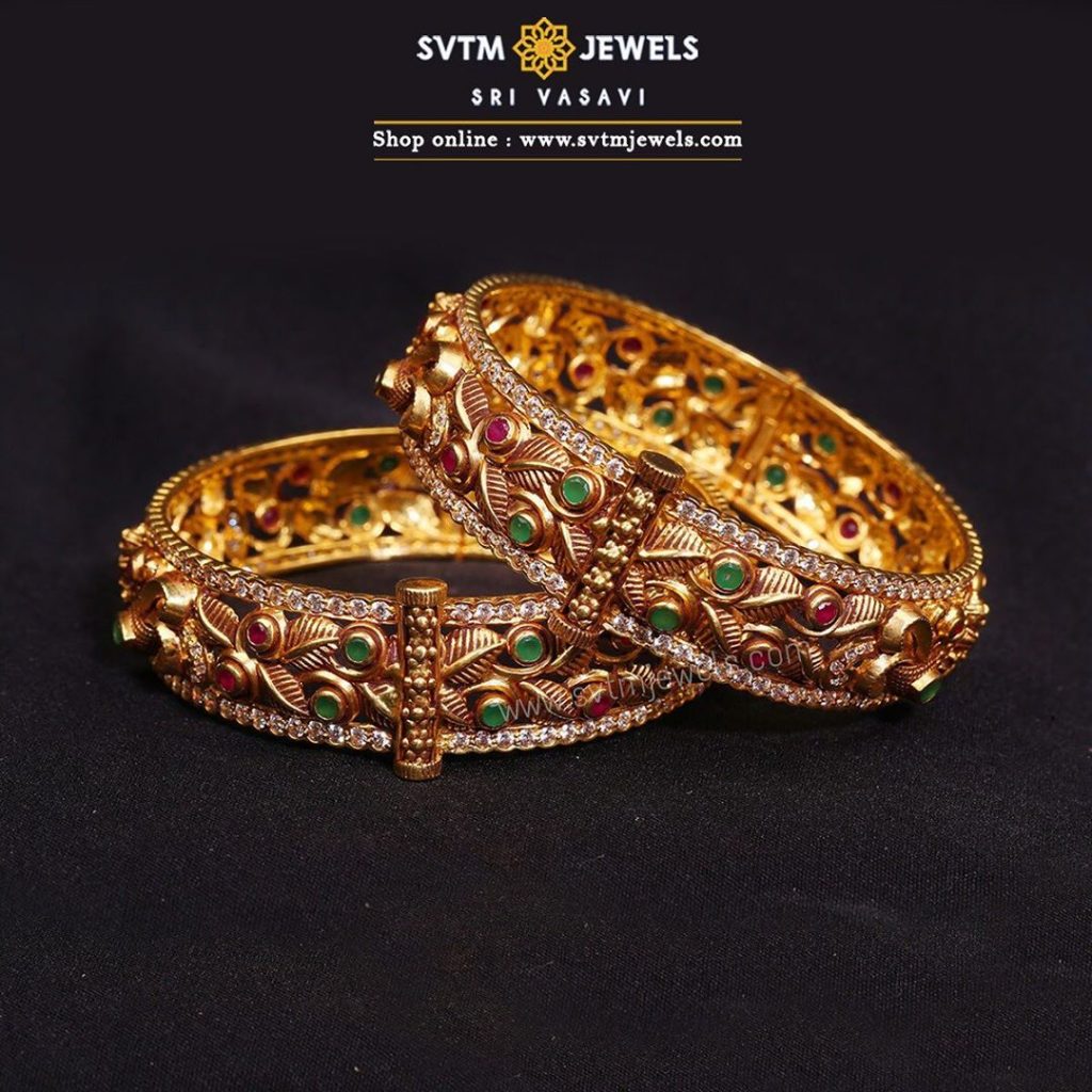 gold-antique-bangles-designs-16