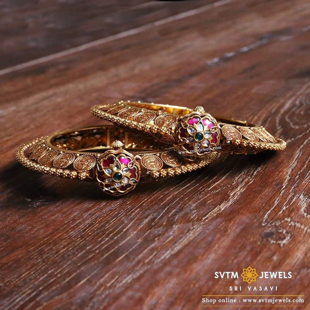 gold-antique-bangles-designs-6