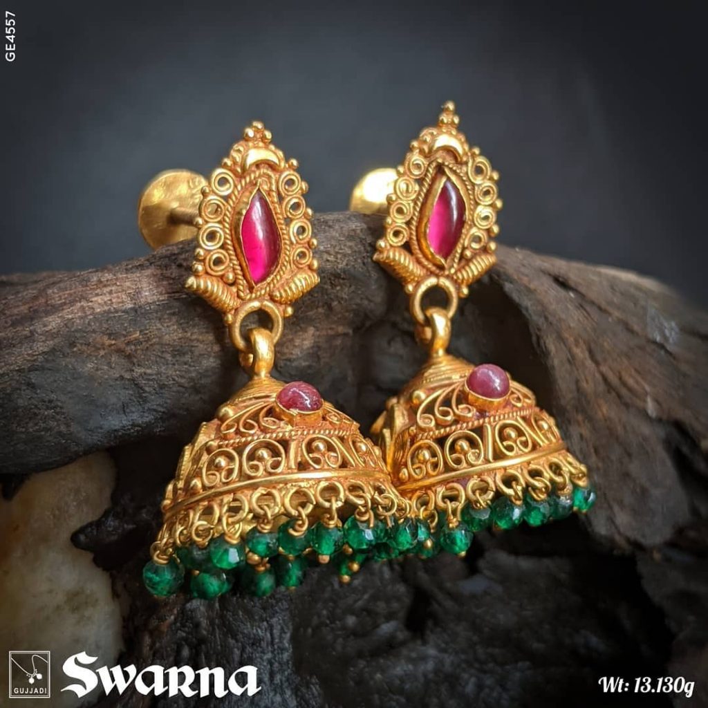 antique-gold-jhumka-designs-8