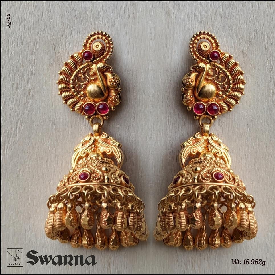 antique-gold-jhumka-designs