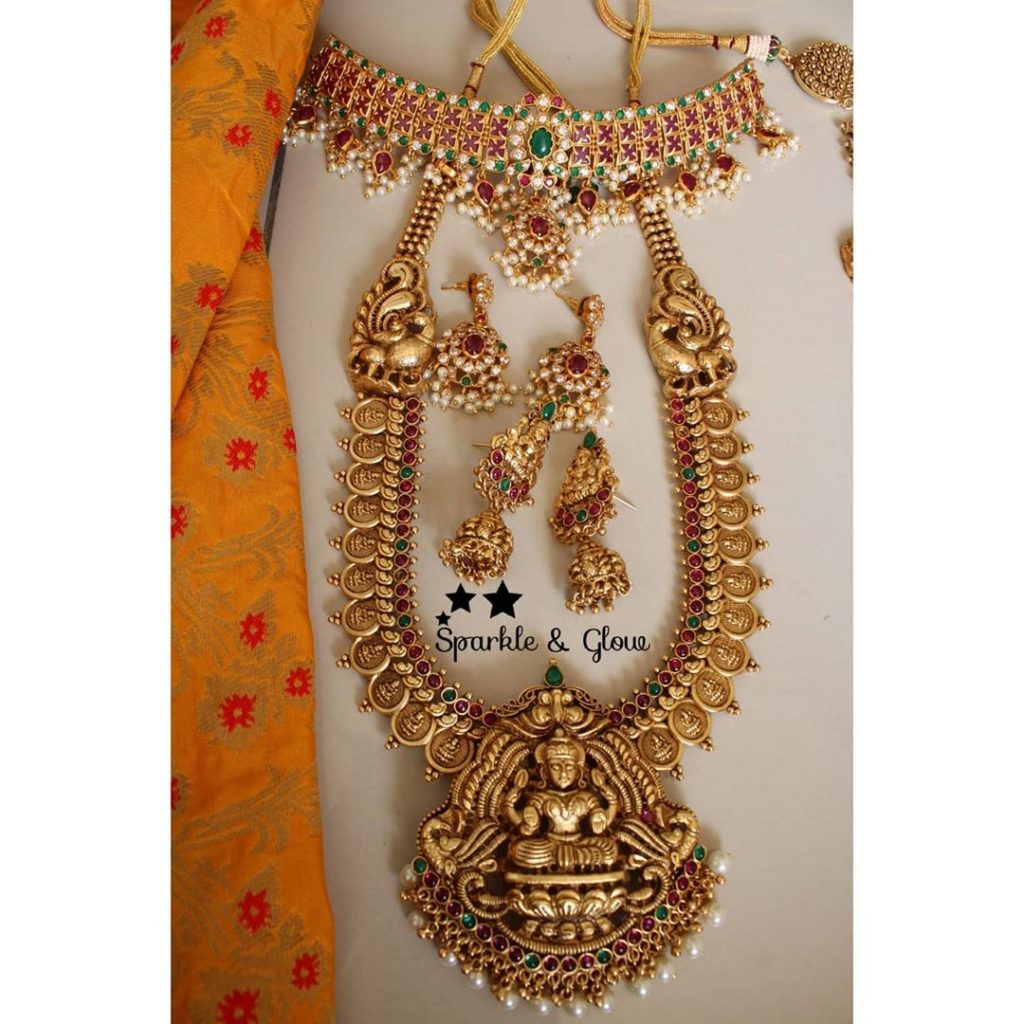 antique-lakshmi-necklace-designs-10