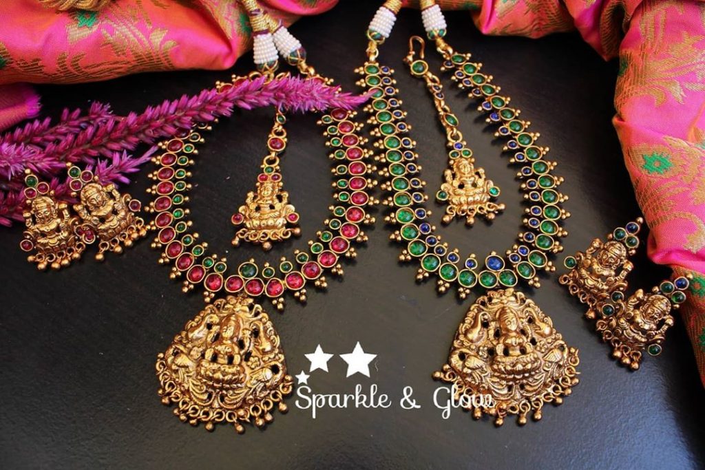 antique-lakshmi-necklace-designs-11