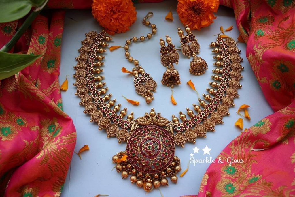 antique-lakshmi-necklace-designs-14