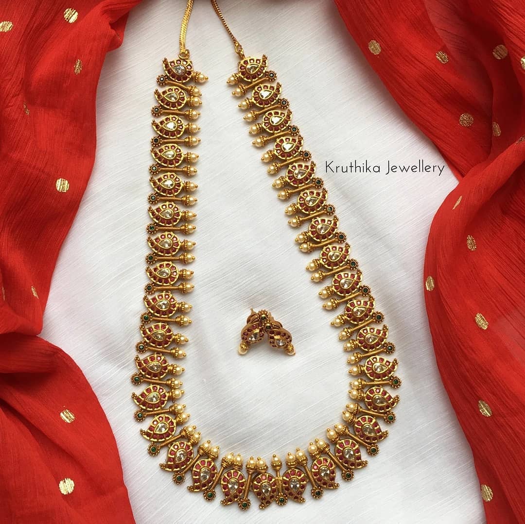 Shine Like A Diva With These Imitation Necklace Sets • South India Jewels