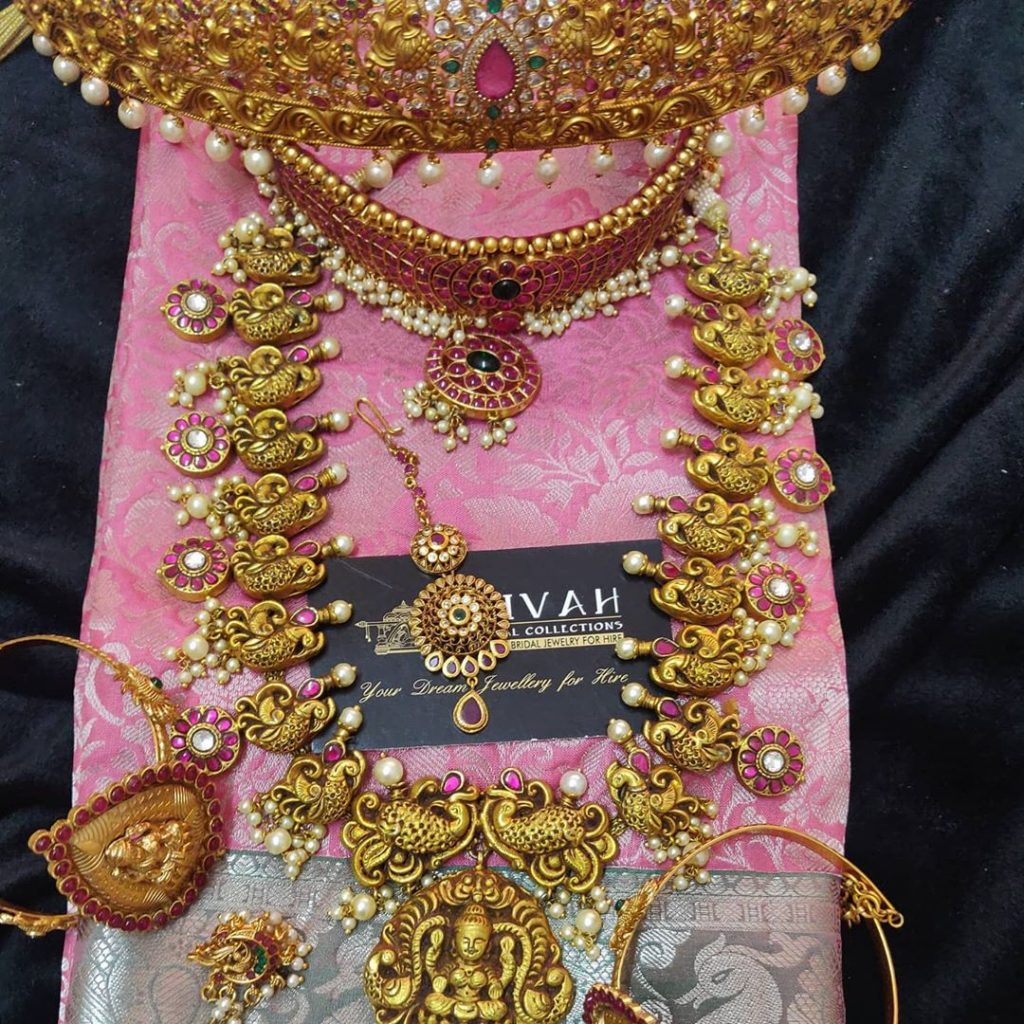 south-indian-bridal-jewellery-set-online-7