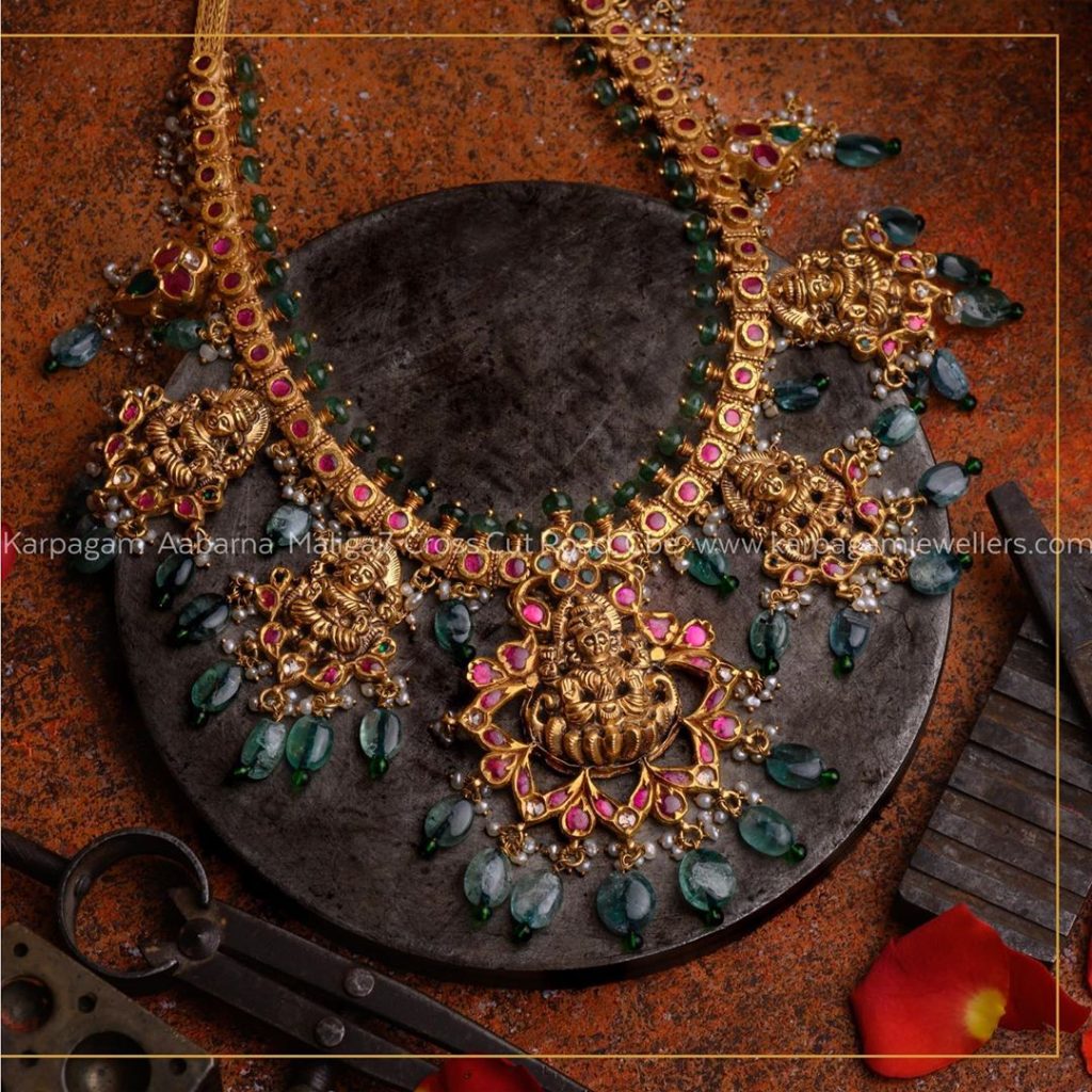 Antique hot sale piece necklace