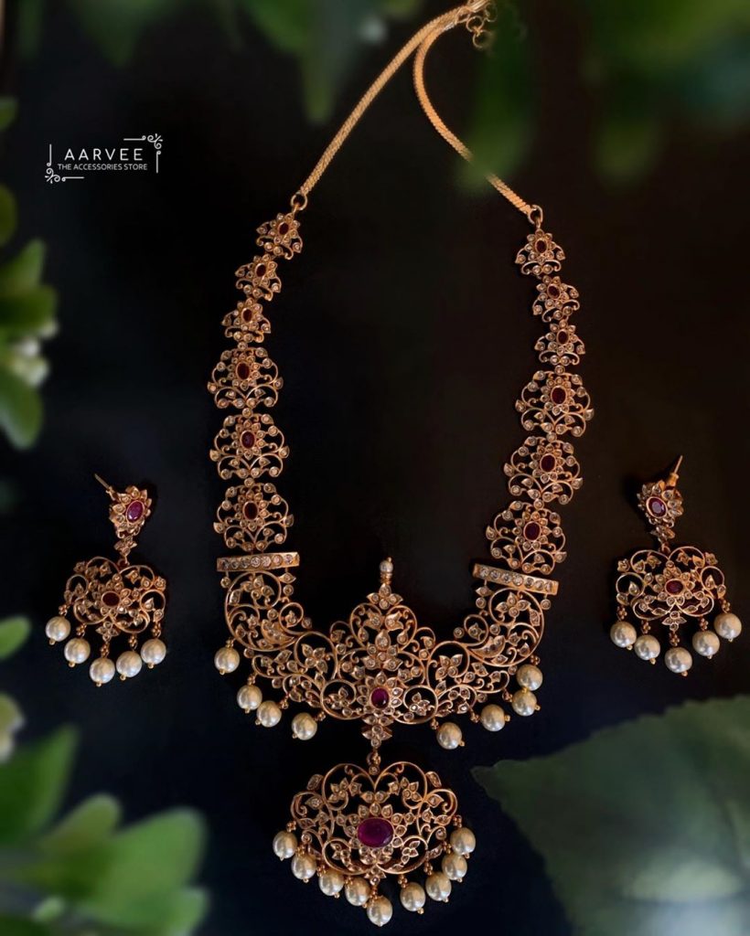 bridal-necklace-design-online-13