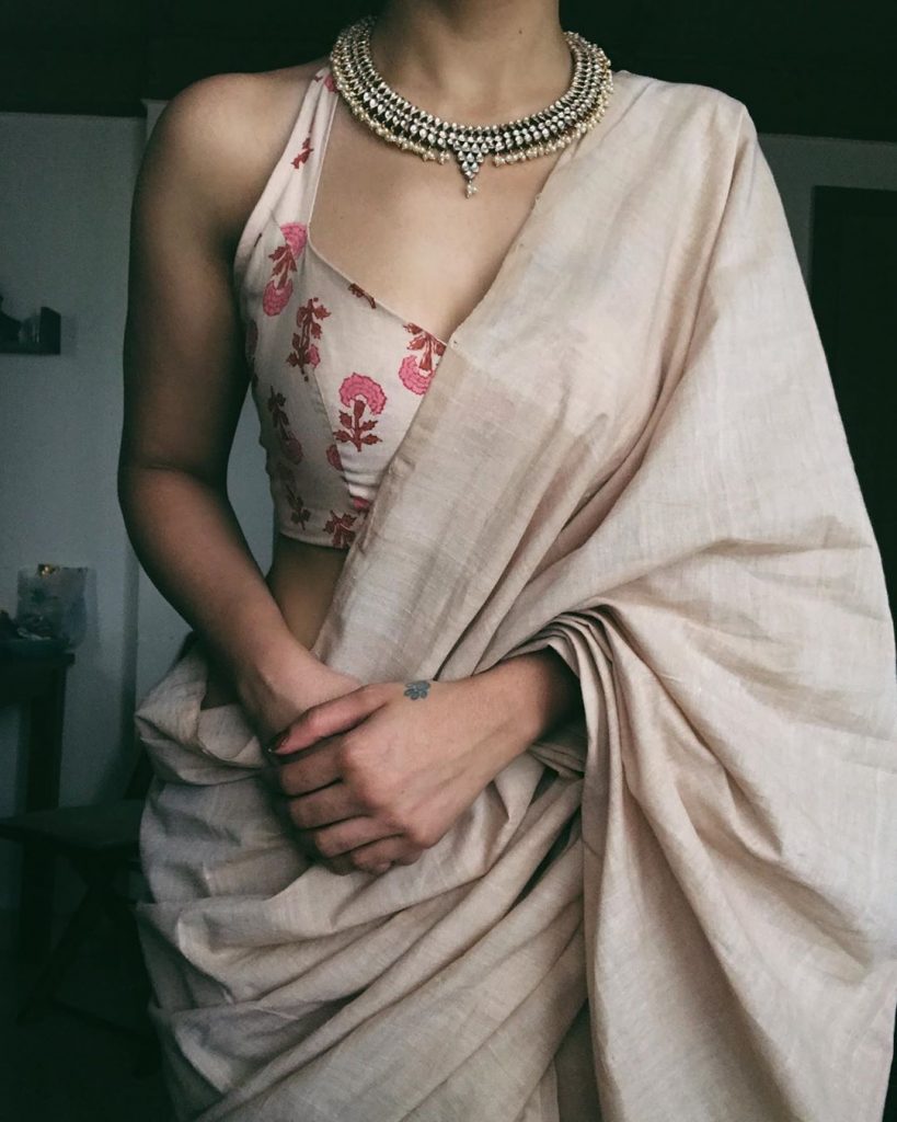 silver-necklace-for-saree-16