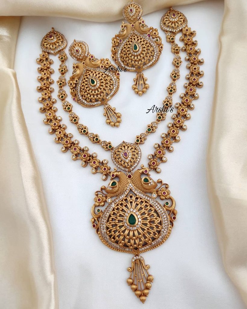 traditional-necklace-designs-13