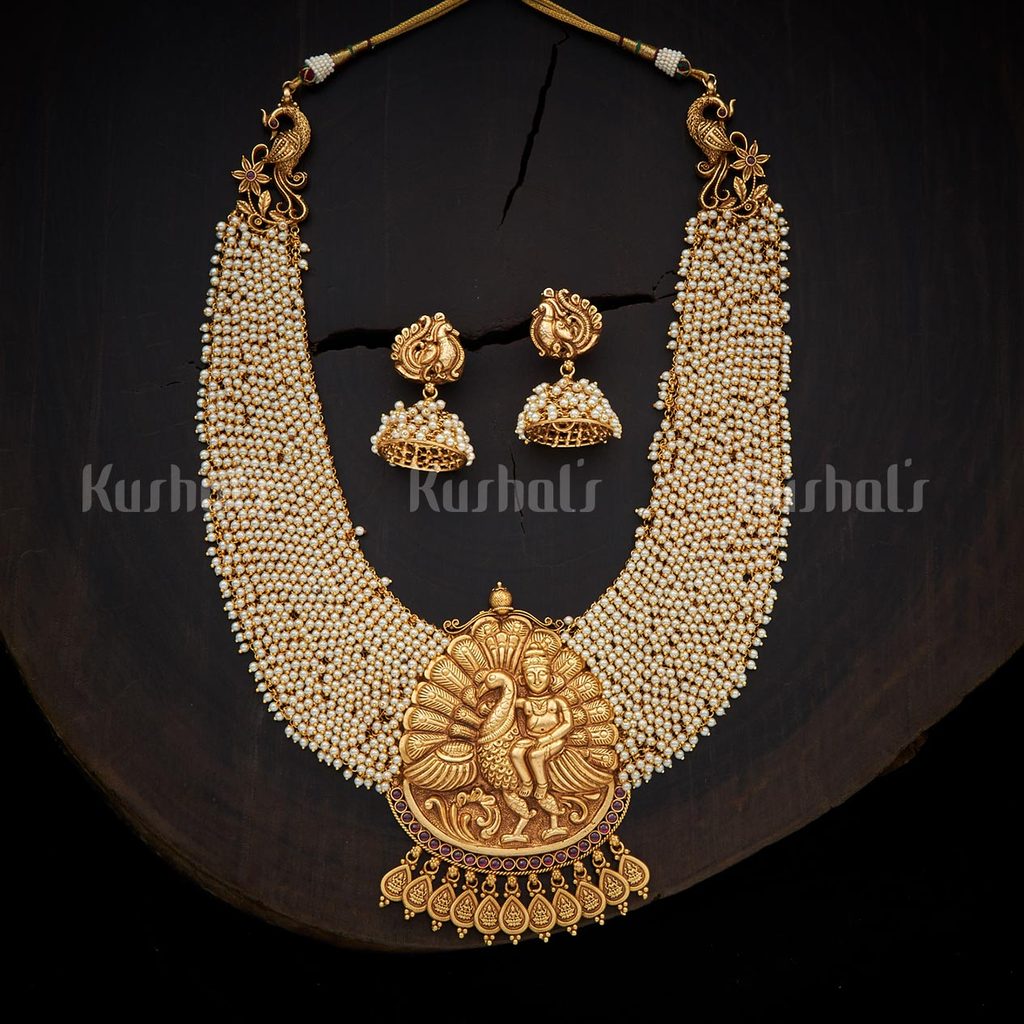 antique-necklace-set-for-saree-18