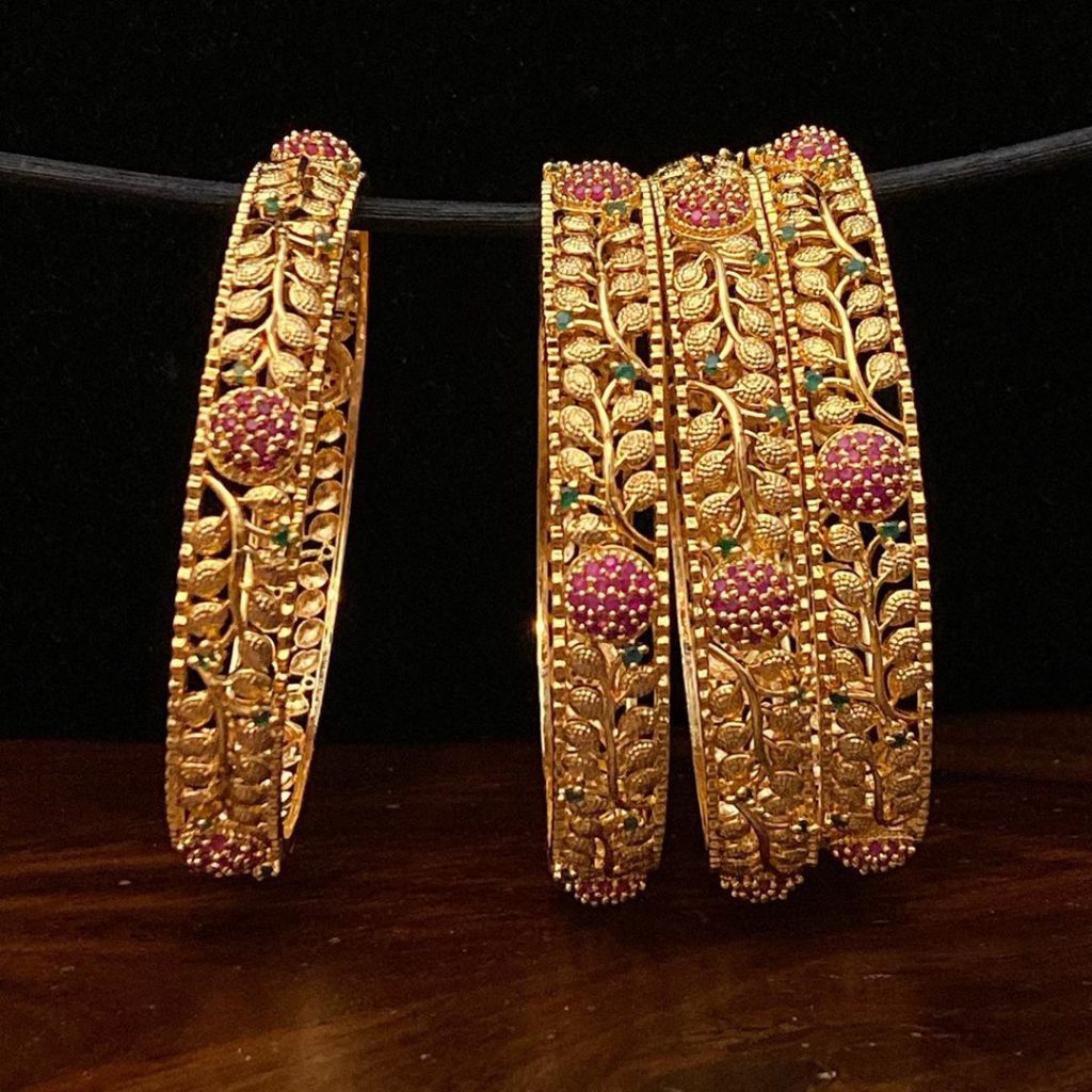 antique-bangle-design