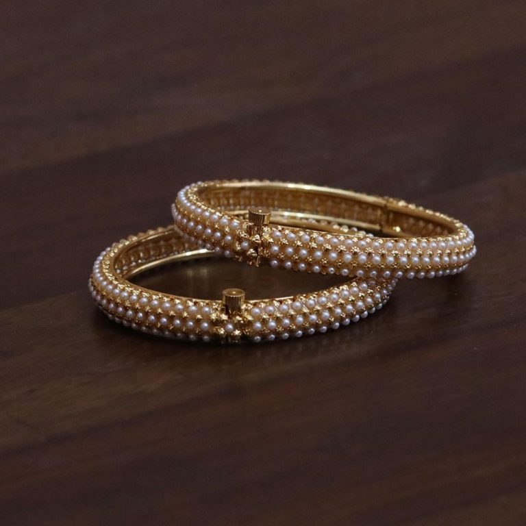 Antique Bangle Designs To Light Up Your Ethnic Wears!! • South India Jewels