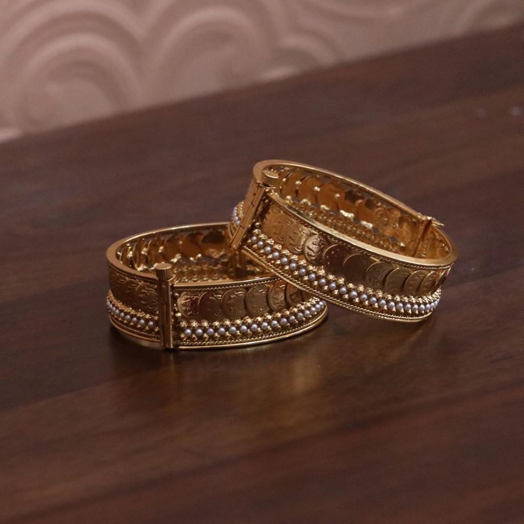 antique-bangle-design-15