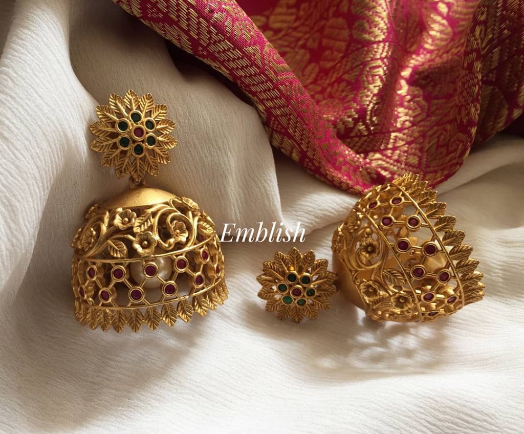 ethnic-earrings-for-saree