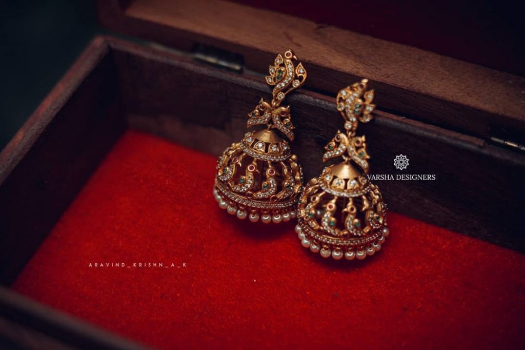 ethnic-earrings-for-saree-3