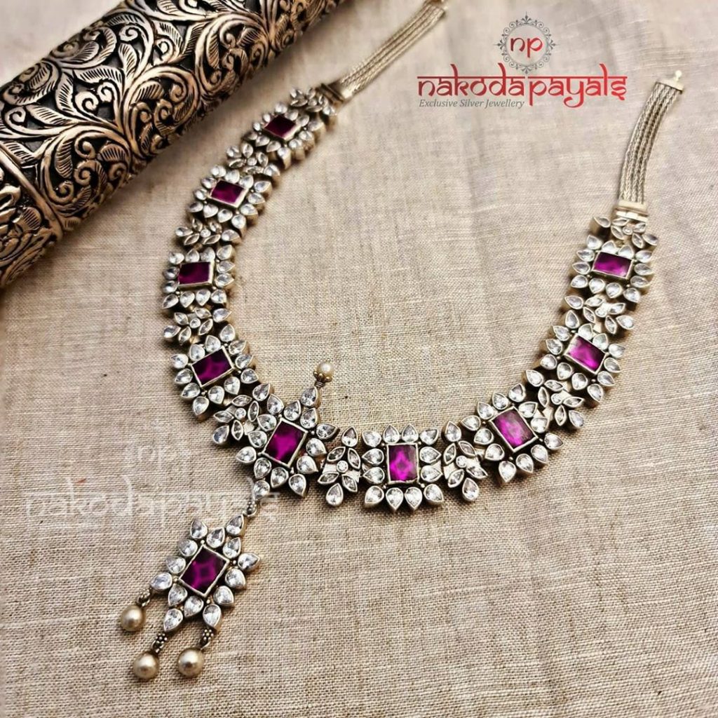 silver-necklace-for-saree-13