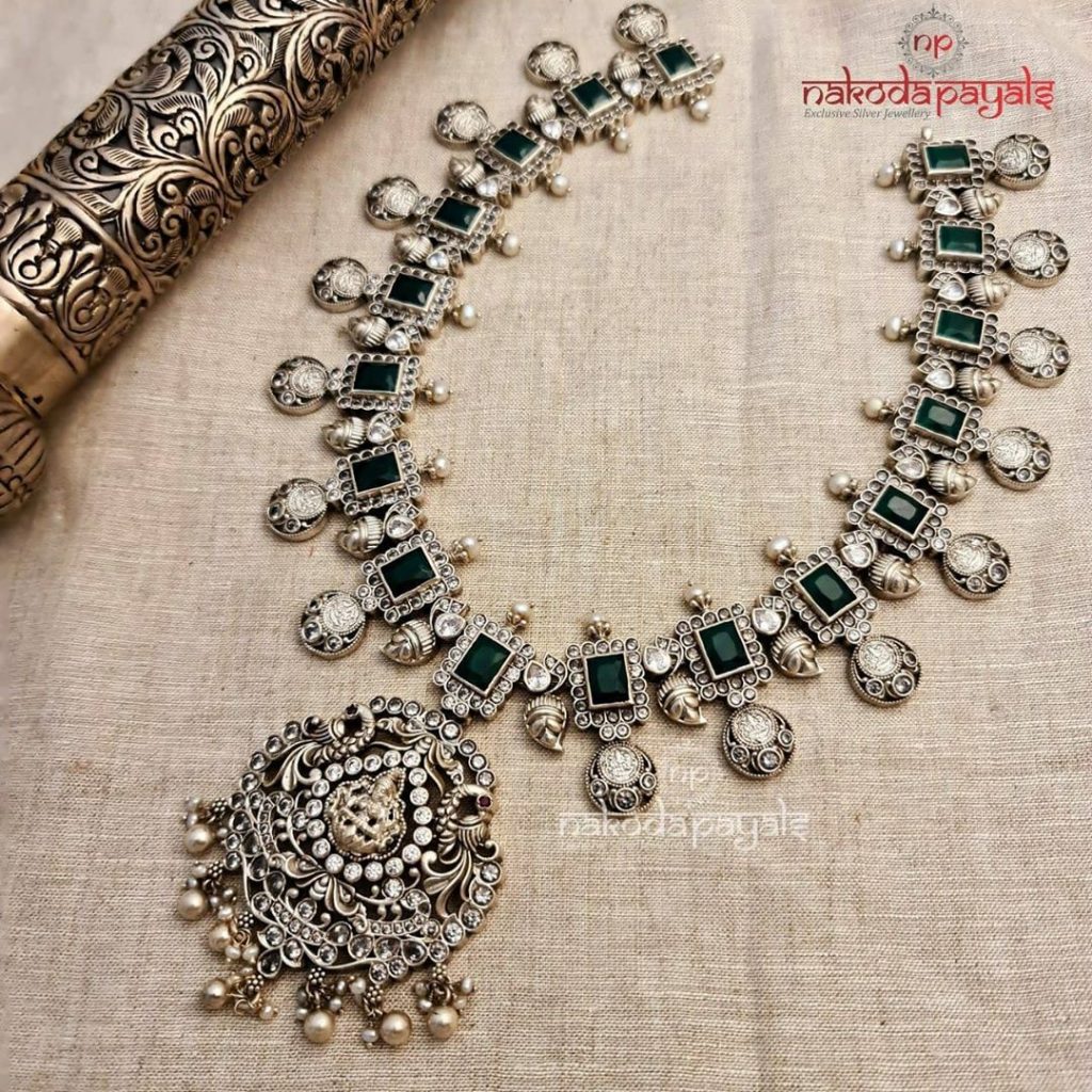 silver-necklace-for-saree-20