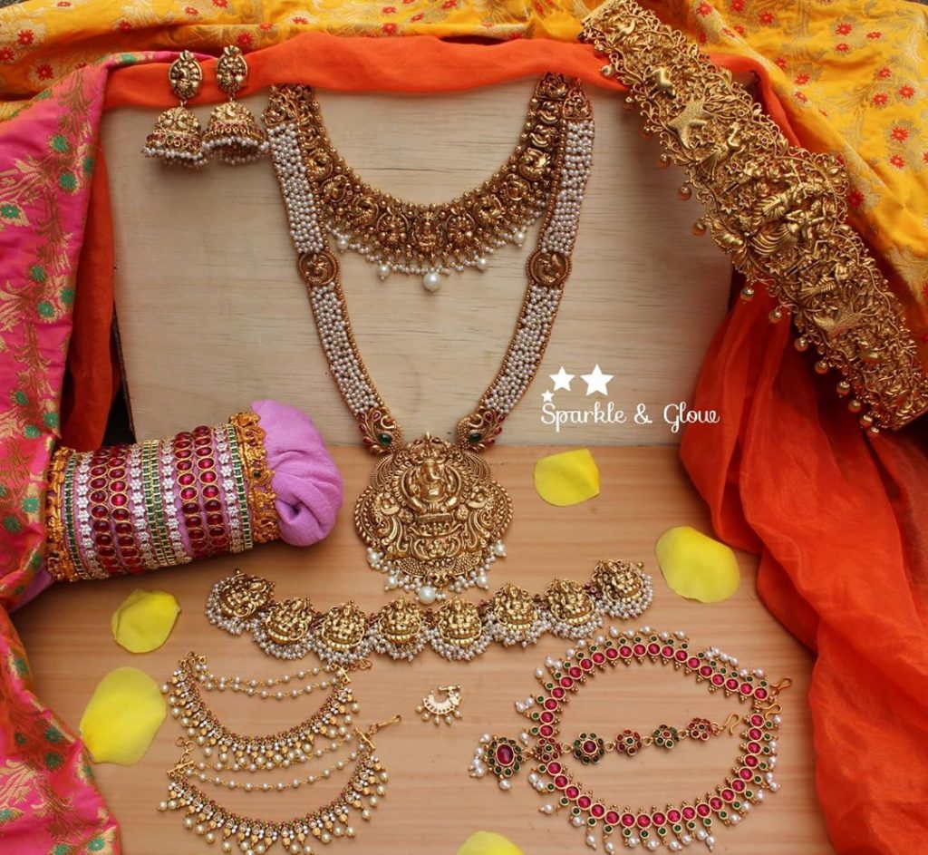 traditional-bridal-jewellery-sets-online-10