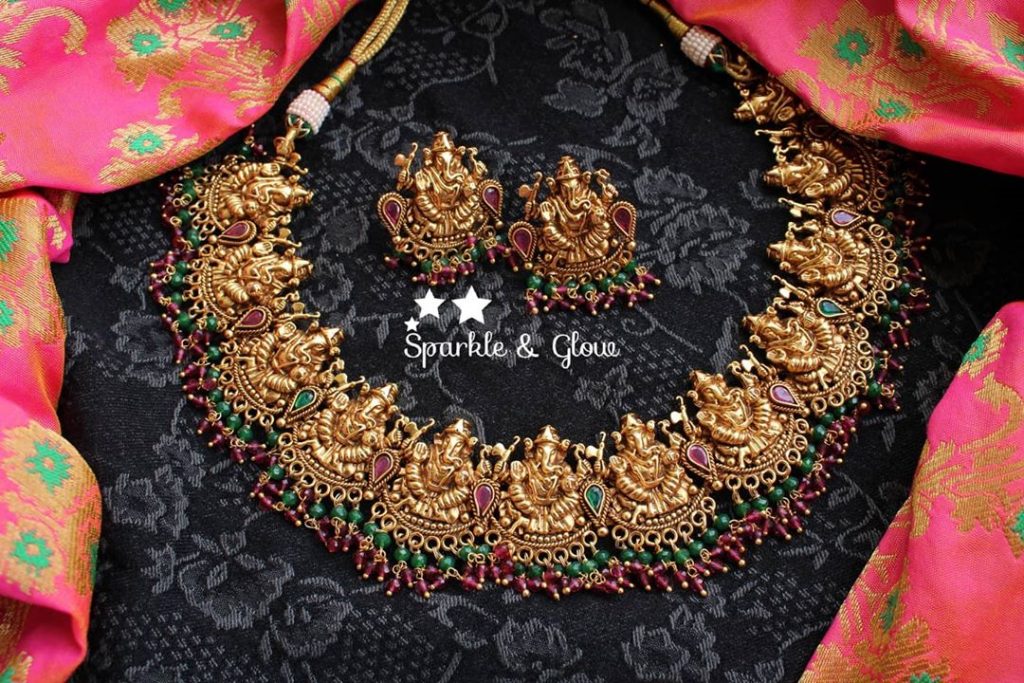 traditional-bridal-jewellery-sets-online-11