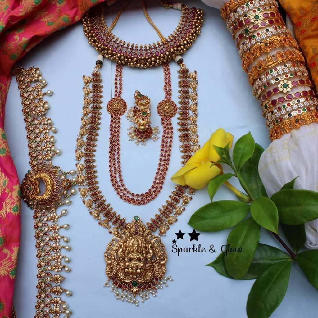 traditional-bridal-jewellery-sets-online-12