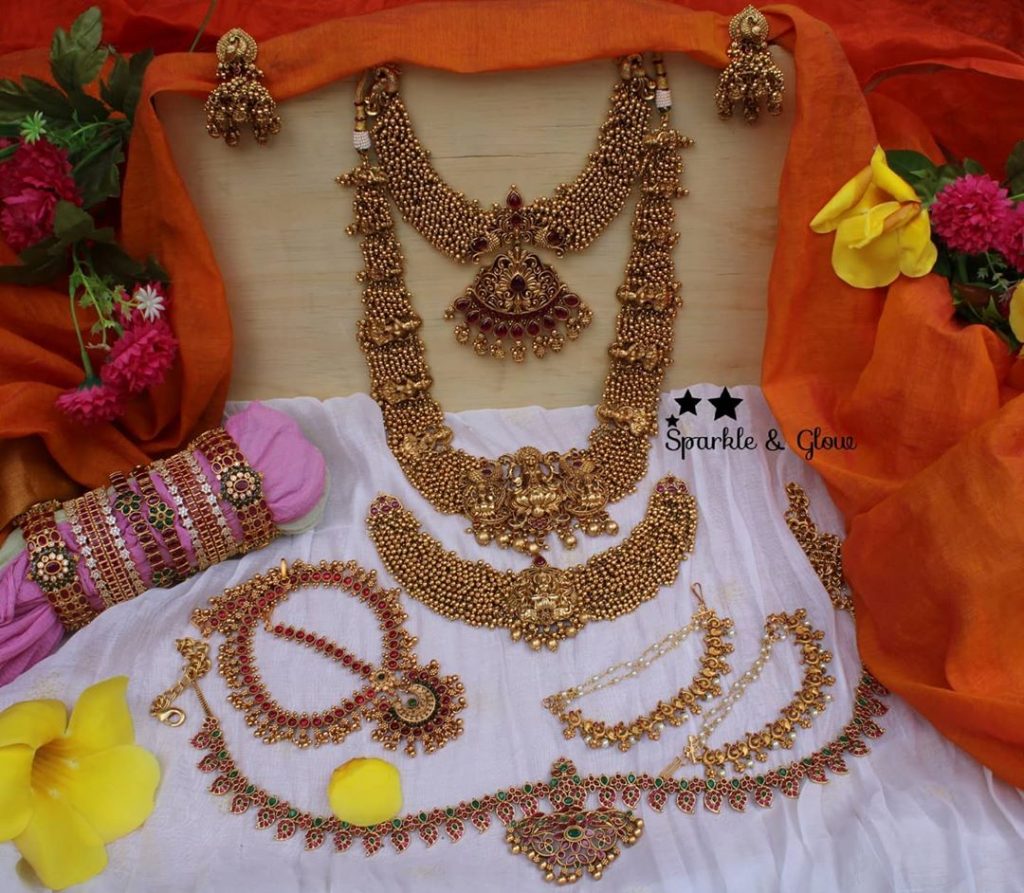 traditional-bridal-jewellery-sets-online-15