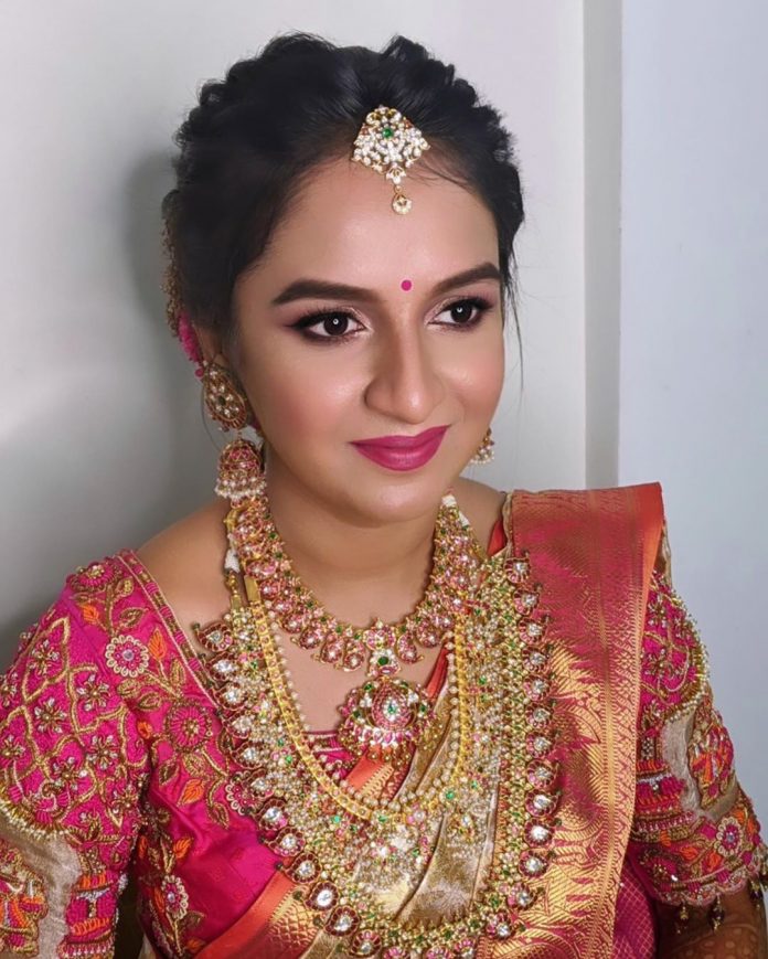 Amazing Ways To Style Your Bridal Jewellery! • South India Jewels