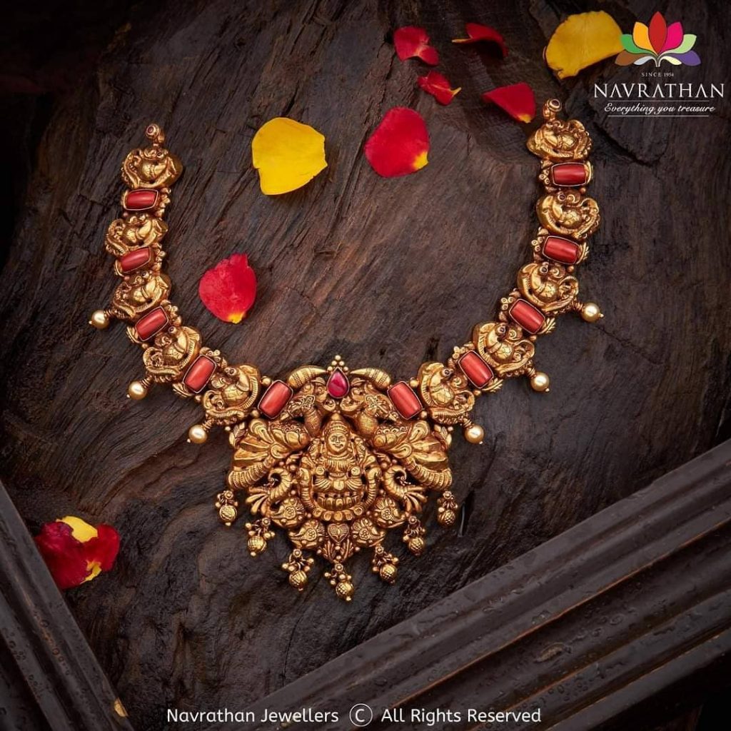 traditional-indian-jewellery-designs-9