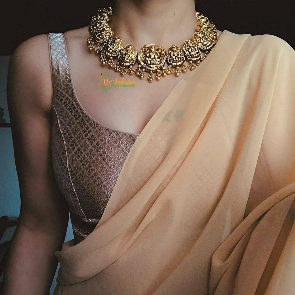 traditional-necklace-for-saree-14