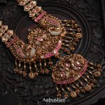 Timeless Neckpieces For The Most Classy Looks!!