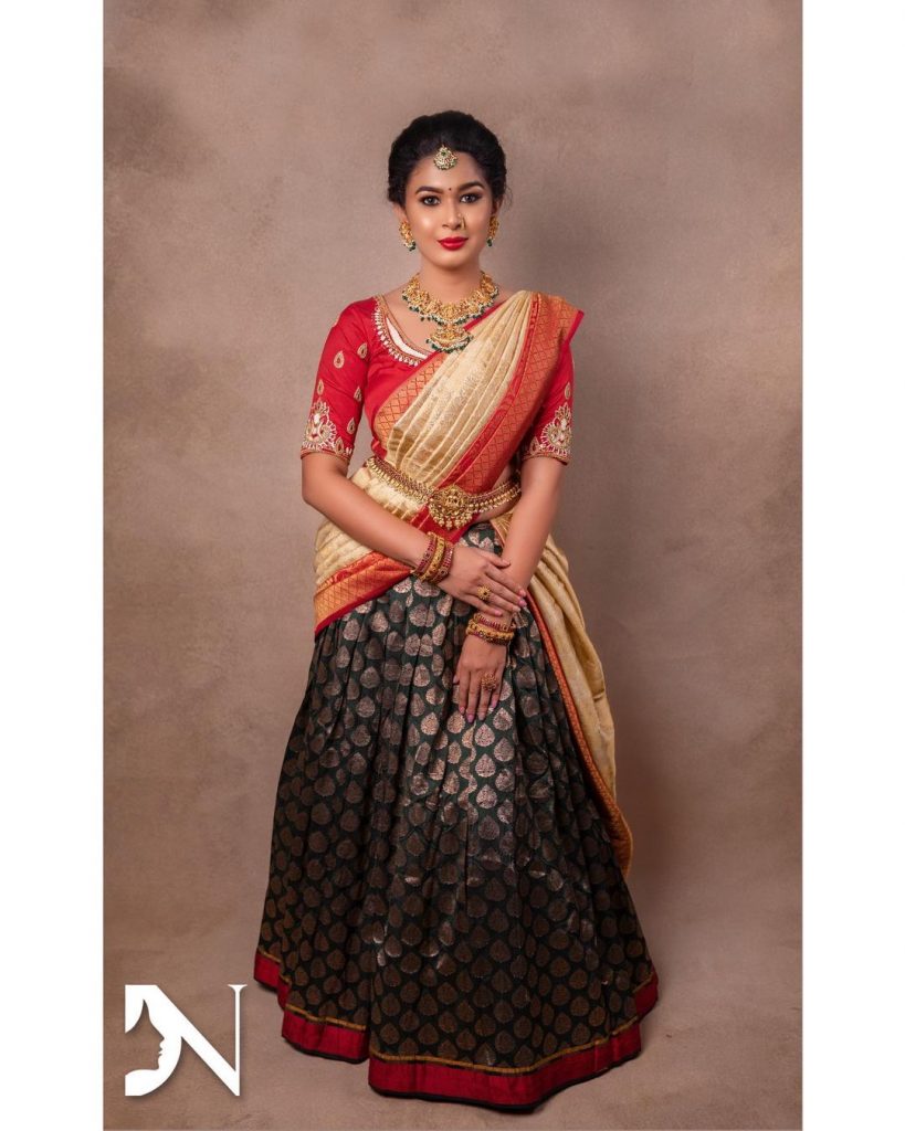 Jewelry Lehenga Saree - Graceful Lehenga Sarees for an Elegant Look