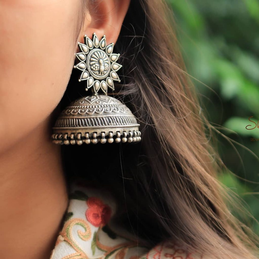 silver-jhumka-earrings-design