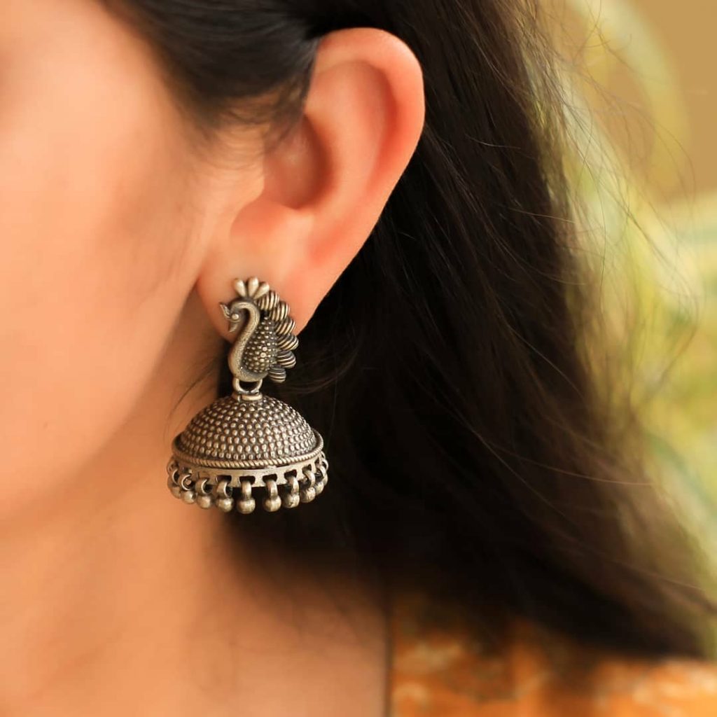 silver-jhumka-earrings-design-4