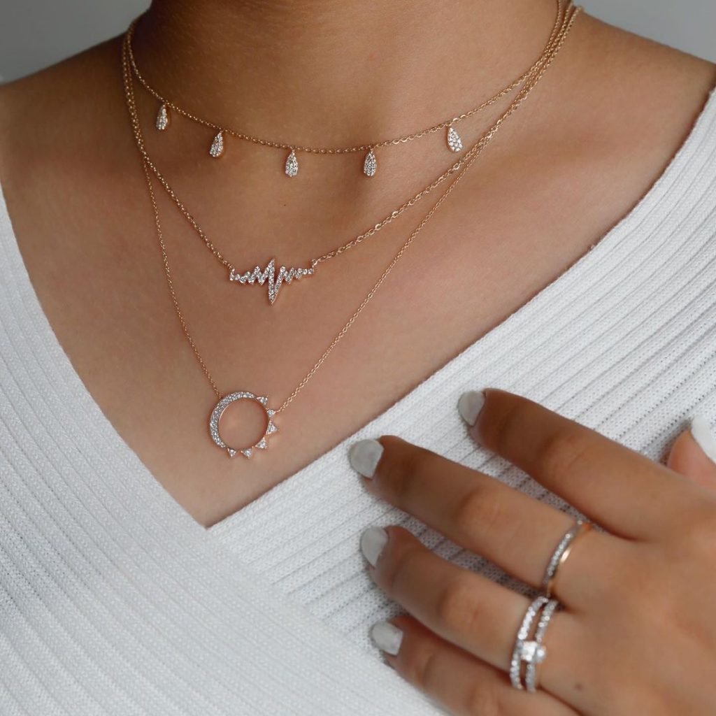 10 Must-Have Dainty Jewelry Pieces for Every Occasion - aatheory.com