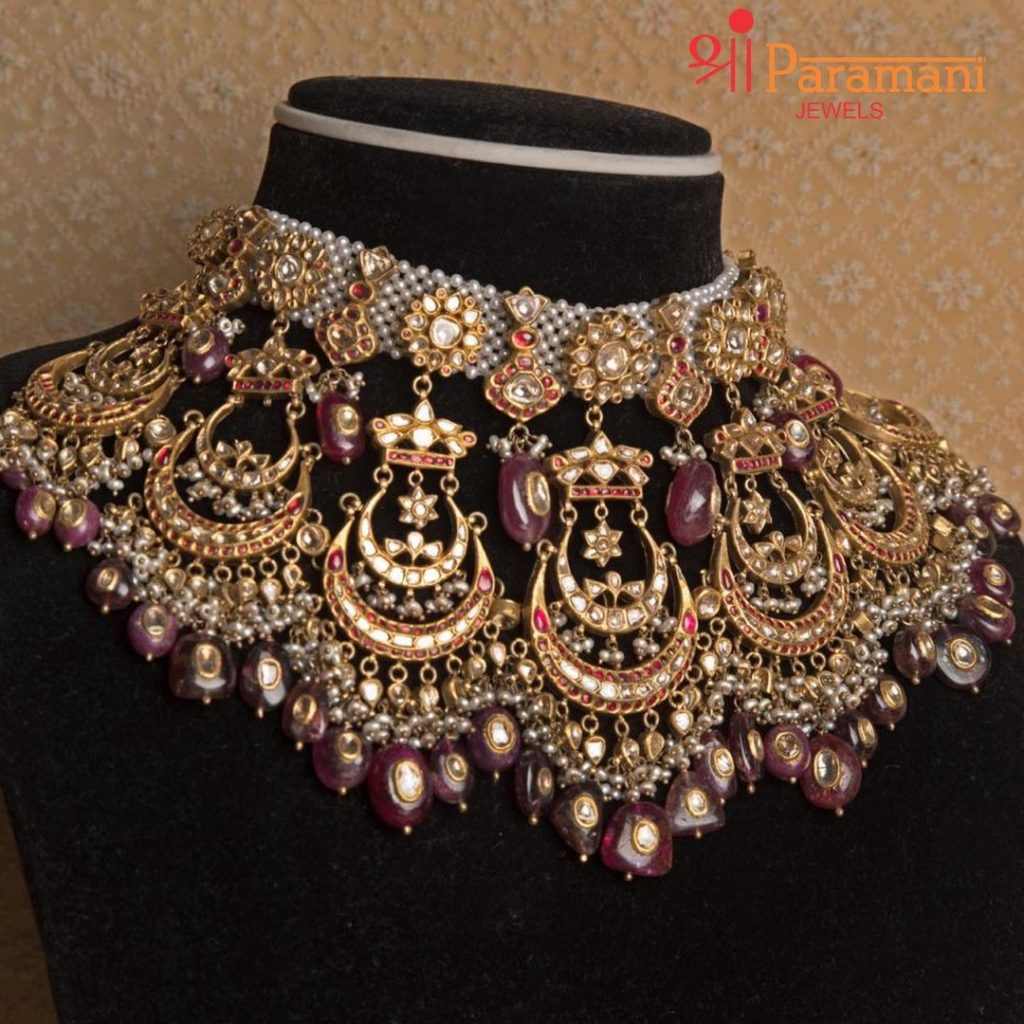 designer-necklace-set-online-14