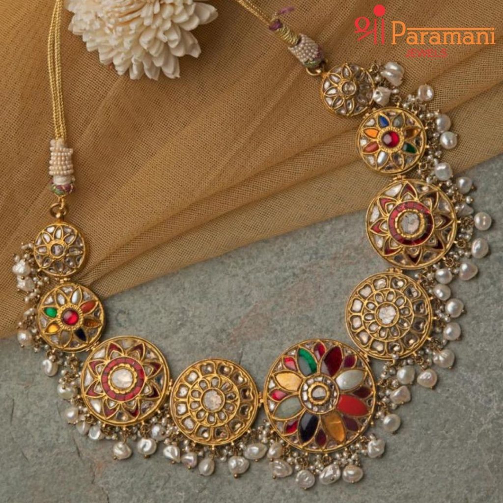 designer-necklace-set-online-3