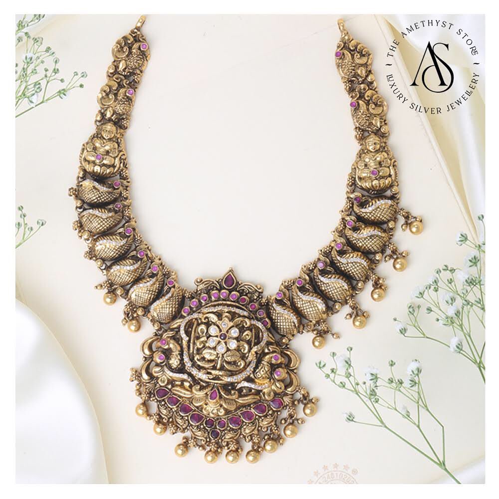 masterpiece-jewellery-to-make-statement