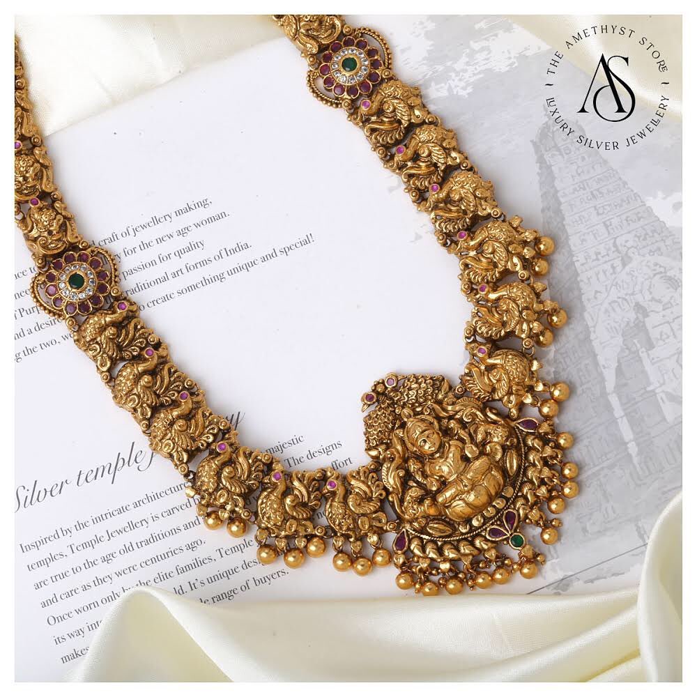 masterpiece-jewellery-to-make-statement