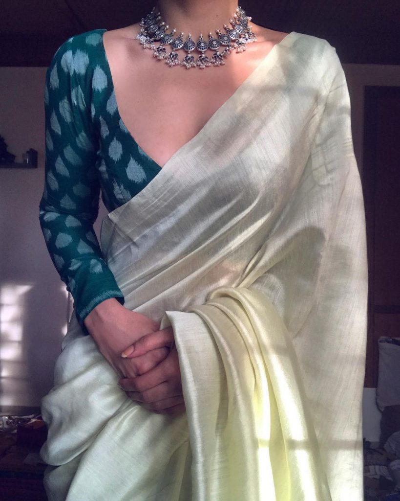 Onam look - silver kasavu saree | Kasavu saree, Saree, Kerala kasavu saree