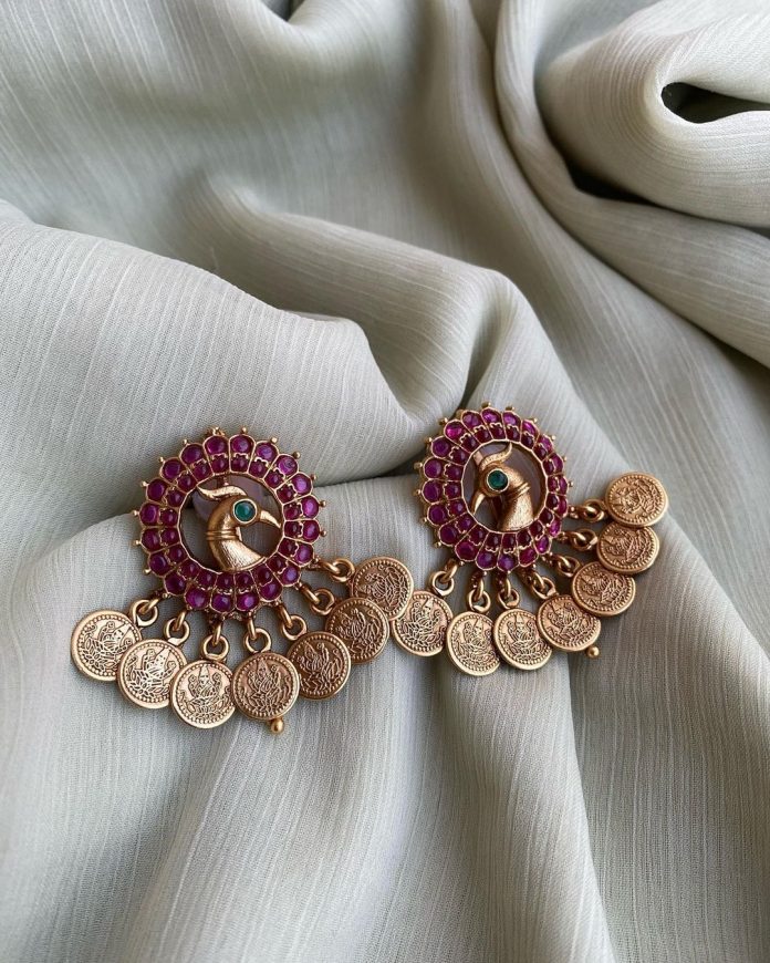 Simple Yet Unique Jewellery For Your Traditional Outfits!